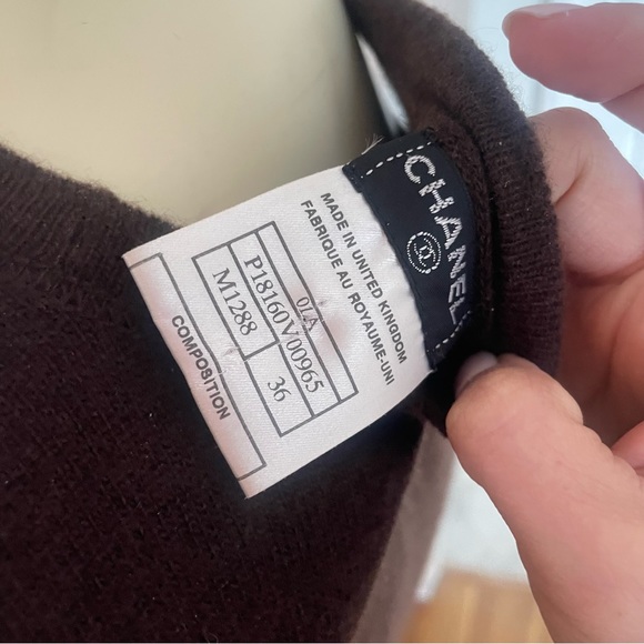 Chanel Vest - Picture 3 of 3